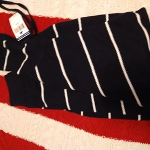 Beautiful New Men classic dress sweater hoodie, Blue & white, size medium.